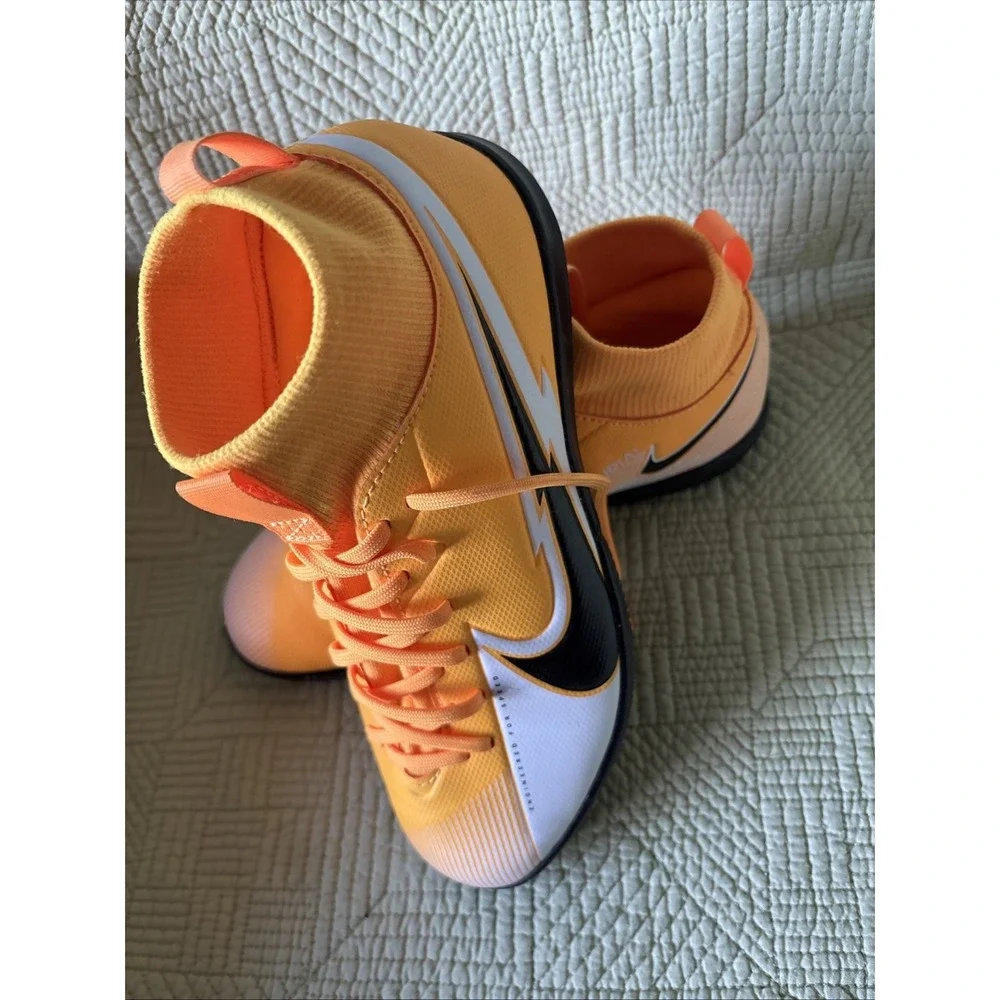 Nike mercurial superfly